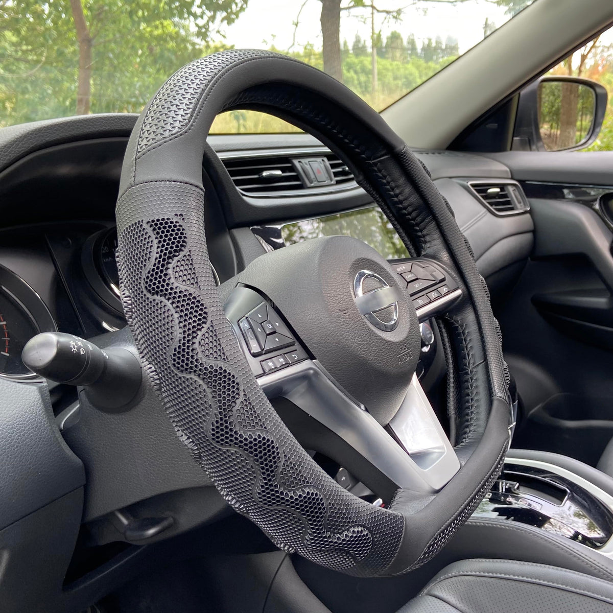 PINCTROT Steering Wheel Cover Great Grip Honeycomb Design 15 Inch All Black