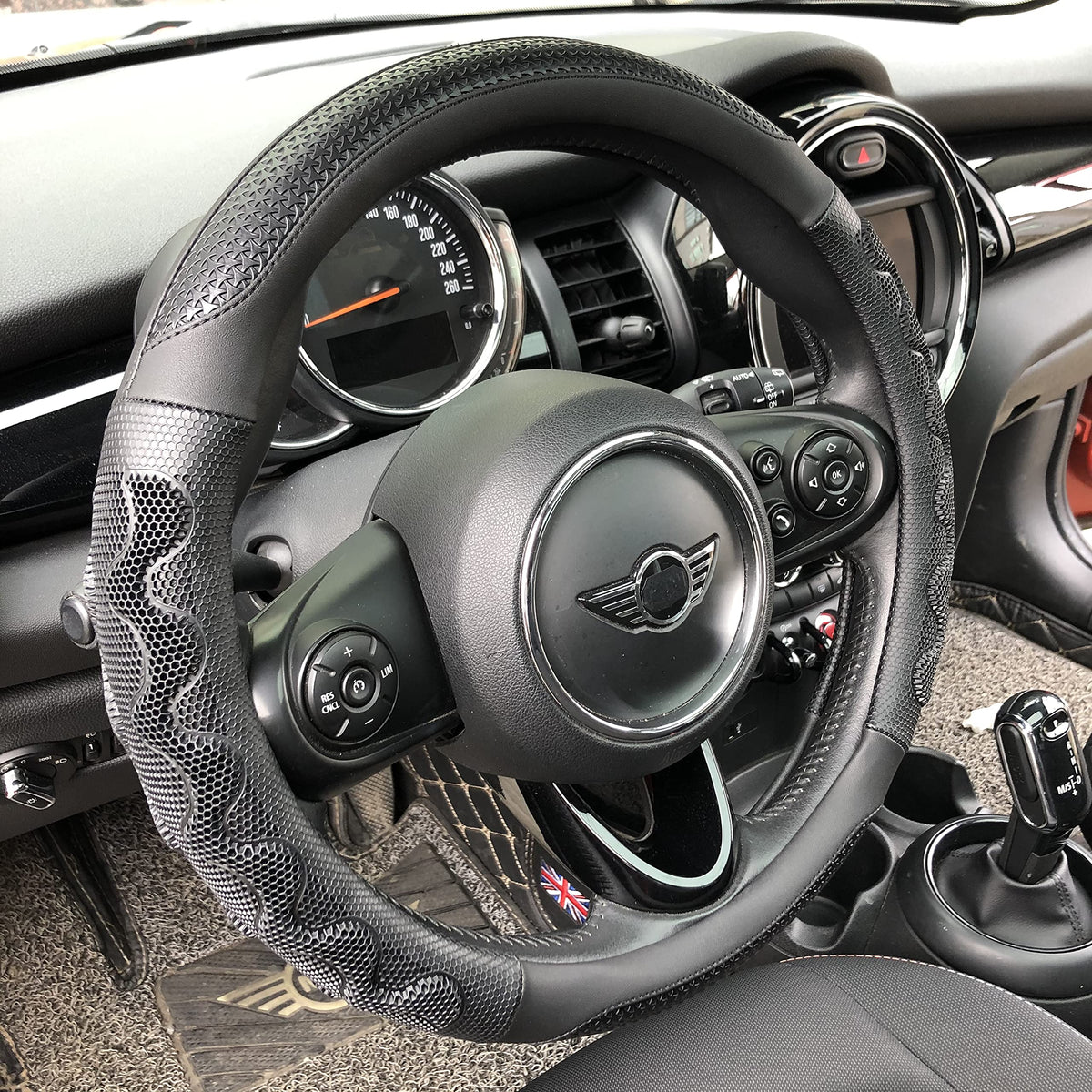 PINCTROT Steering Wheel Cover Great Grip Honeycomb Design 15 Inch All Black
